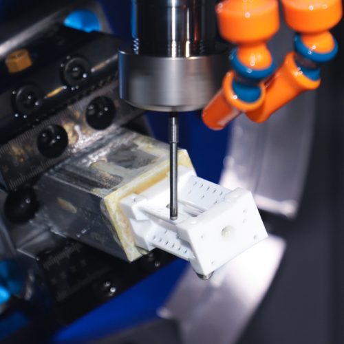 Macor Machining Guide: Processes, Tips & Best Practices Featured Image